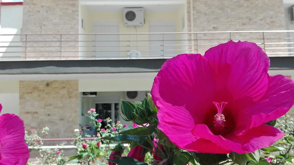 Familia Hotel Loutra Volvis